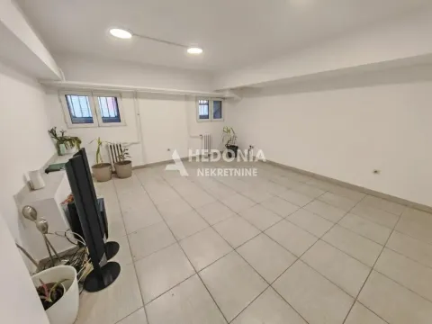 Sale, office space, 67m², Palata Pravde, Beograd - image 9