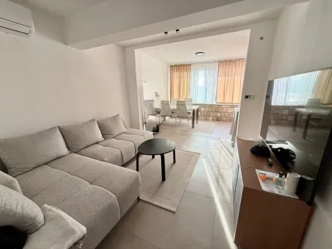 Sale, two bedroom apartment, 54m², Kamenovo, Budva - image 2