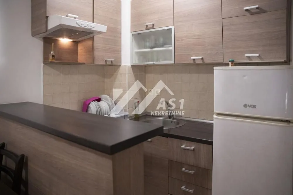 Izdavanje, stan, 24m², Nova Detelinara, Novi Sad Sve Podlokacije