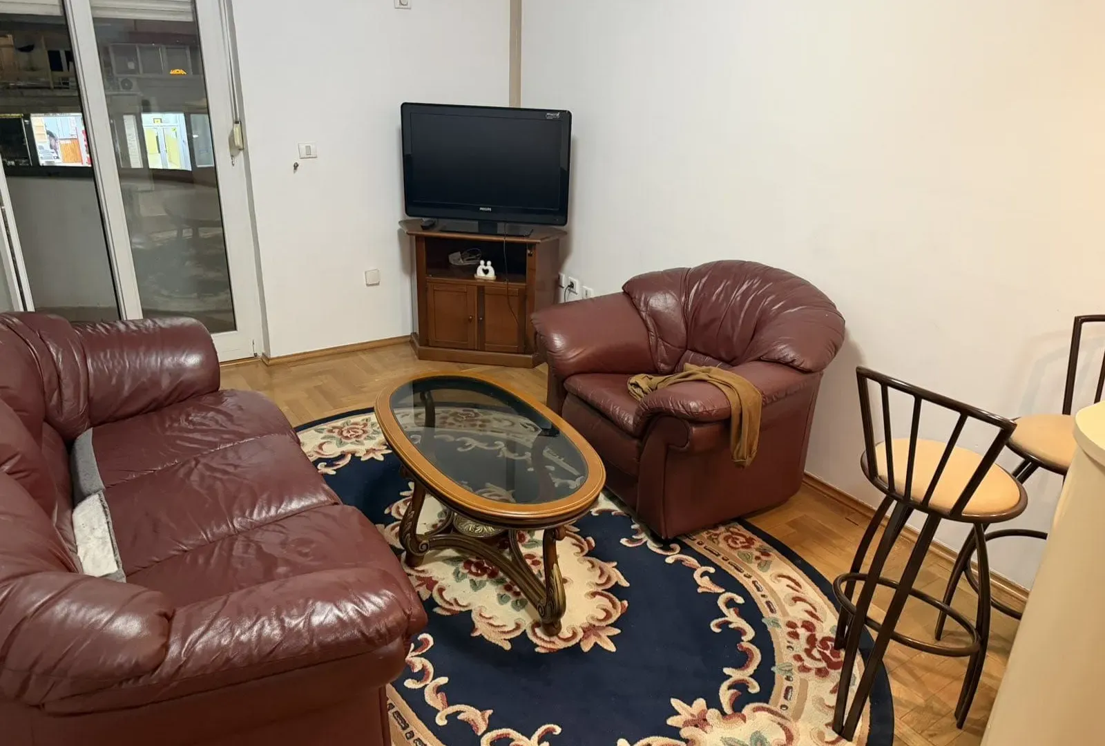 Izdavanje, jednosoban stan, 45m², Stari Aerodrom, Podgorica