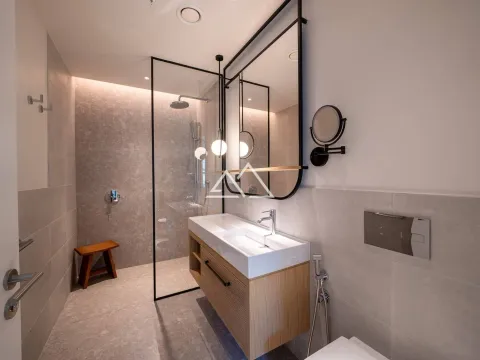 Prodaja, dvosoban stan, 91m², Tivat, Crna Gora - image 22