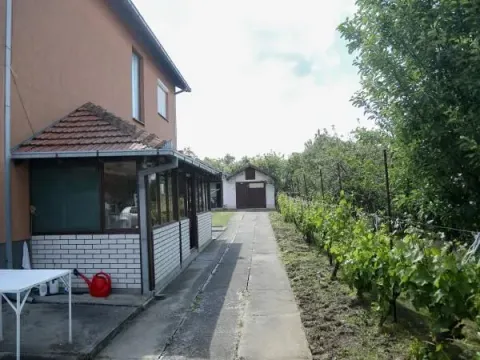 Sale, house, 300m², Kragujevac, Srbija - image 6
