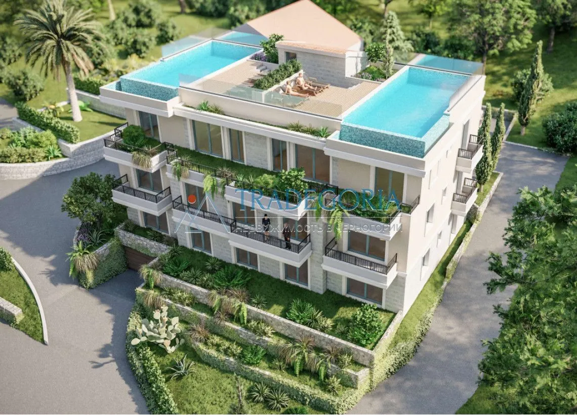Prodaja, dvosoban stan, 104m², Dobrota, Kotor
