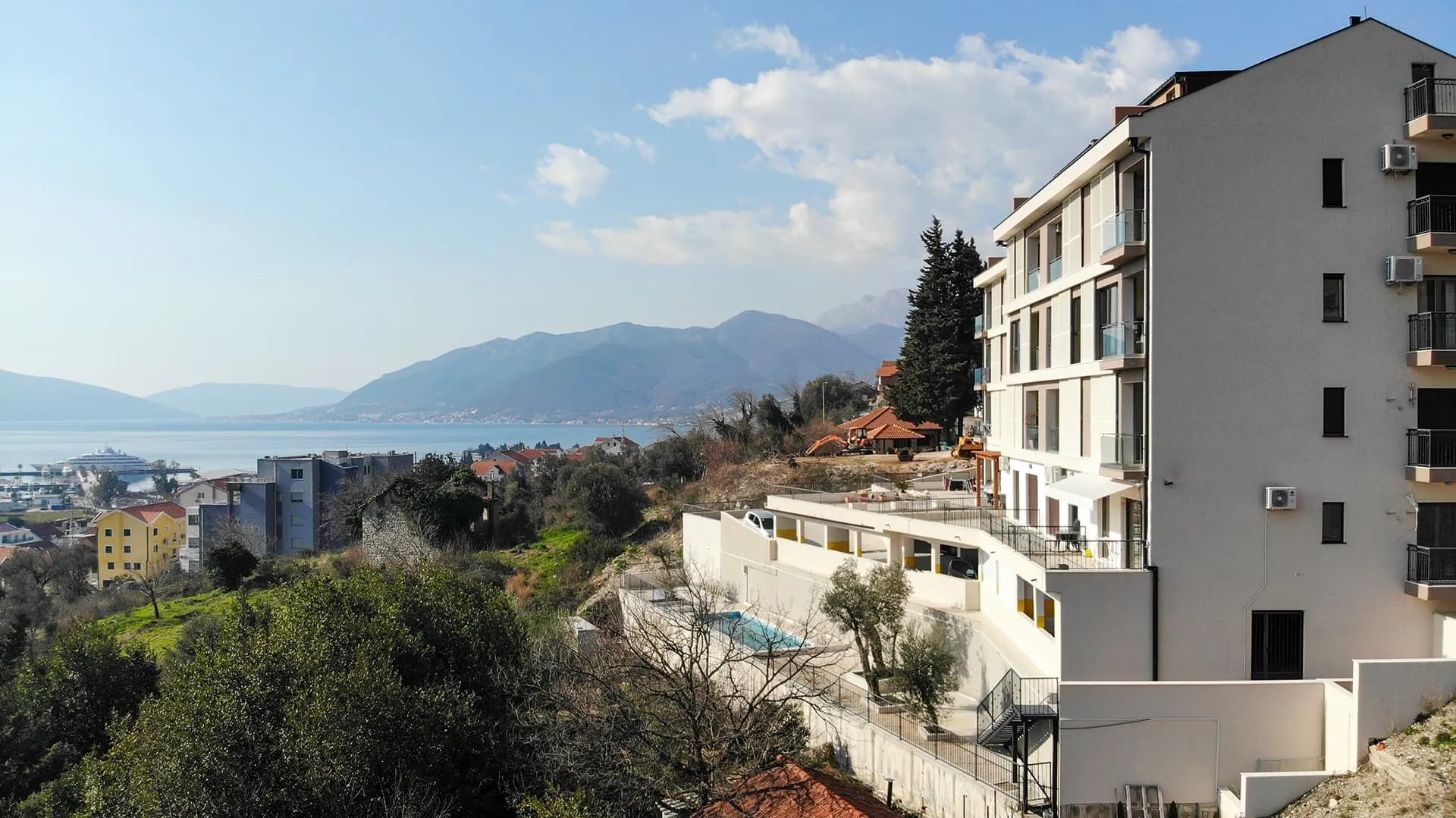 Prodaja, dvosoban stan, 73m², Mažina, Tivat