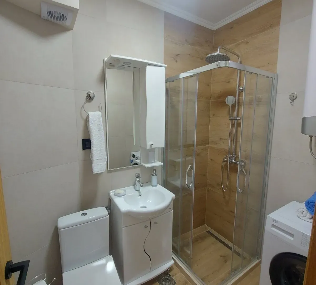 Rent, two bedroom apartment, 65m², Gintaš, Podgorica
