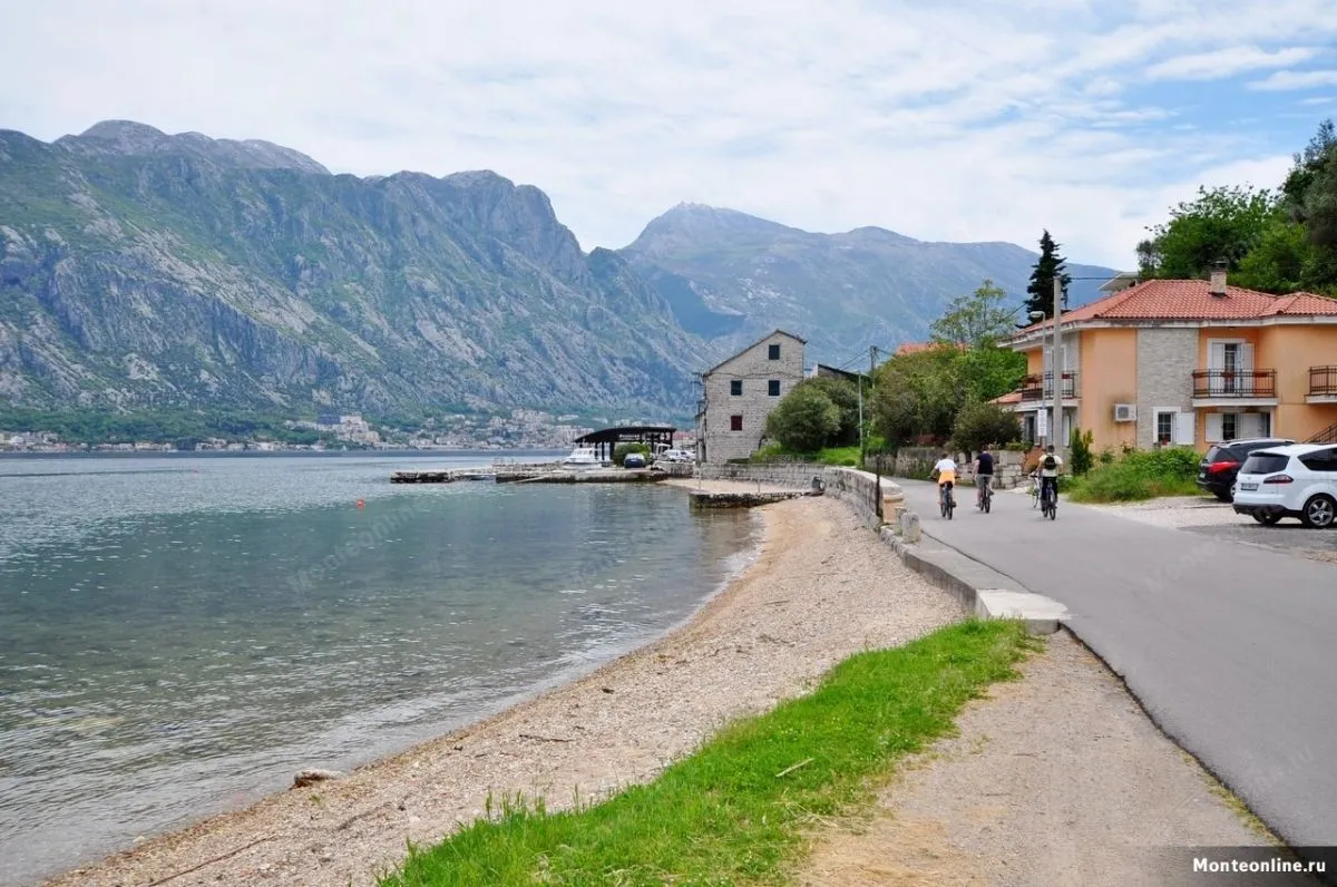 Prodaja, kuća, 306m², Prčanj, Kotor