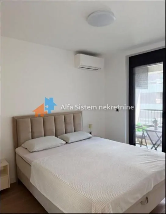 Rent, two bedroom apartment, 45m², Novi Beograd Blok 65, Novi Beograd Sve Podlokacije