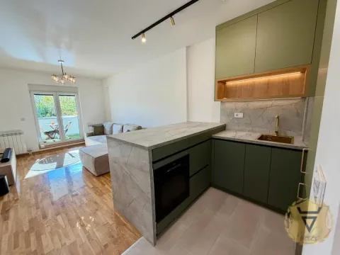 Rent, two bedroom apartment, 54m², Hala Pionir, Palilula Sve Podlokacije - image 4