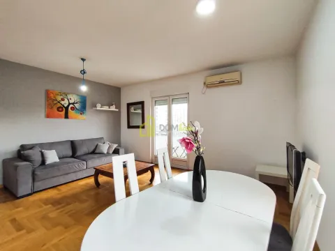 Izdavanje, jednosoban stan, 55m², Zabjelo, Podgorica - image 1