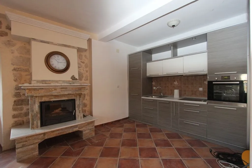 Sale, house, 220m², Prčanj, Kotor