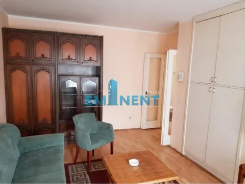 Rent, two bedroom apartment, 60m², Zemun Centar, Zemun Sve Podlokacije - image 4