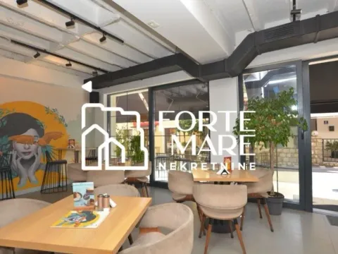 Sale, office space, 250m², Herceg Novi, Crna Gora - image 9