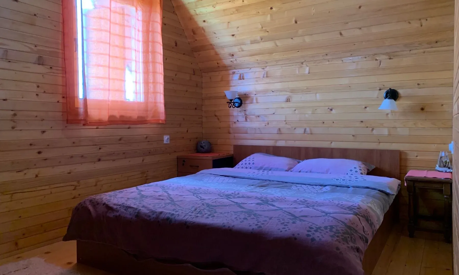 Rent, house, 75m², Centar, Žabljak