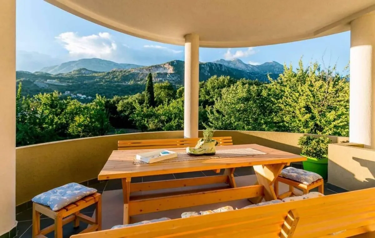 Prodaja, kuća, 398m², Podi, Herceg Novi