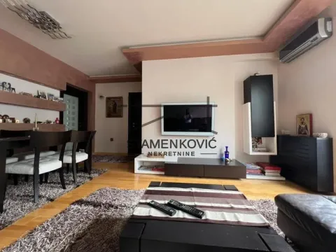 Sale, three bedroom apartment, 67m², Centar, Novi Sad - image 8