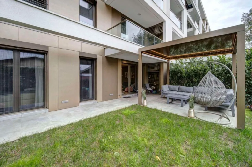 Sale, three bedroom apartment, 157m², Autokomanda, Voždovac Sve Podlokacije