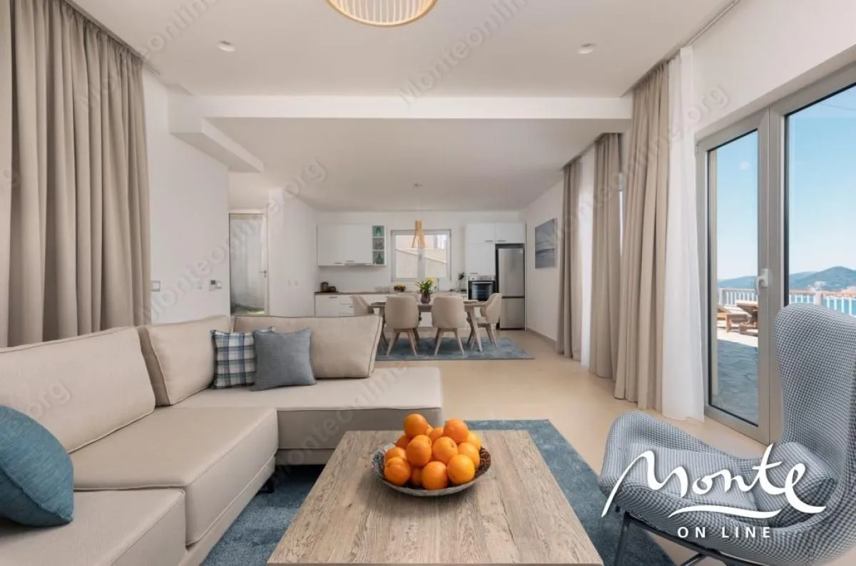 Sale, house, 159m², Sveti Stefan, Budva