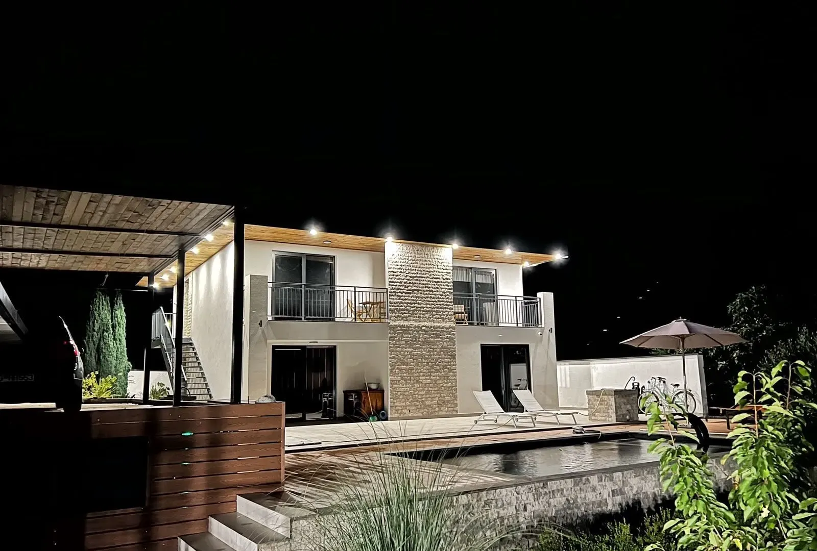 Sale, house, 180m², Radanovići, Kotor