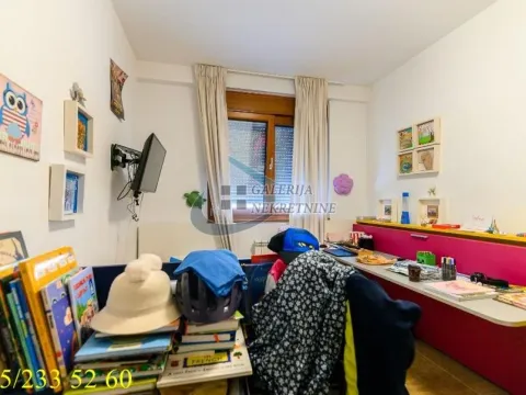 Prodaja, trosoban stan, 65m², Cvetni Trg, Vračar Sve Podlokacije - image 14