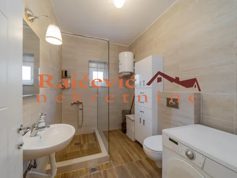 Prodaja, kuća, 257m², Sopot, Beograd - image 17