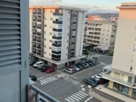 Izdavanje, jednosoban stan, 43m², City Kvart, Podgorica - image 1