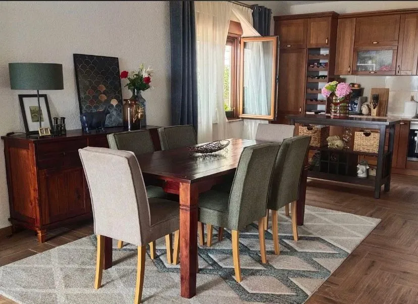 Prodaja, kuća, 500m², Centar, Bar