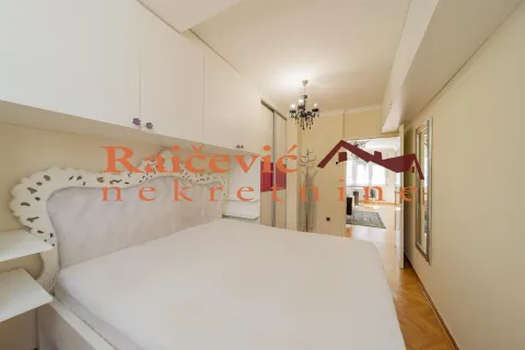 Izdavanje, dvosoban stan, 60m², Autokomanda, Voždovac Sve Podlokacije - image 7