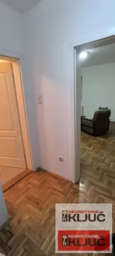 Izdavanje, garsonjera, 29m², Salajka, Novi Sad Sve Podlokacije - image 3
