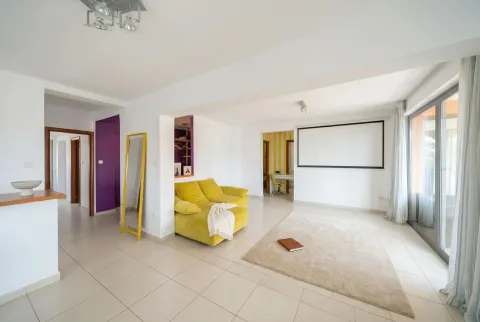 Prodaja, stan, 111m², Bečići, Budva - image 14