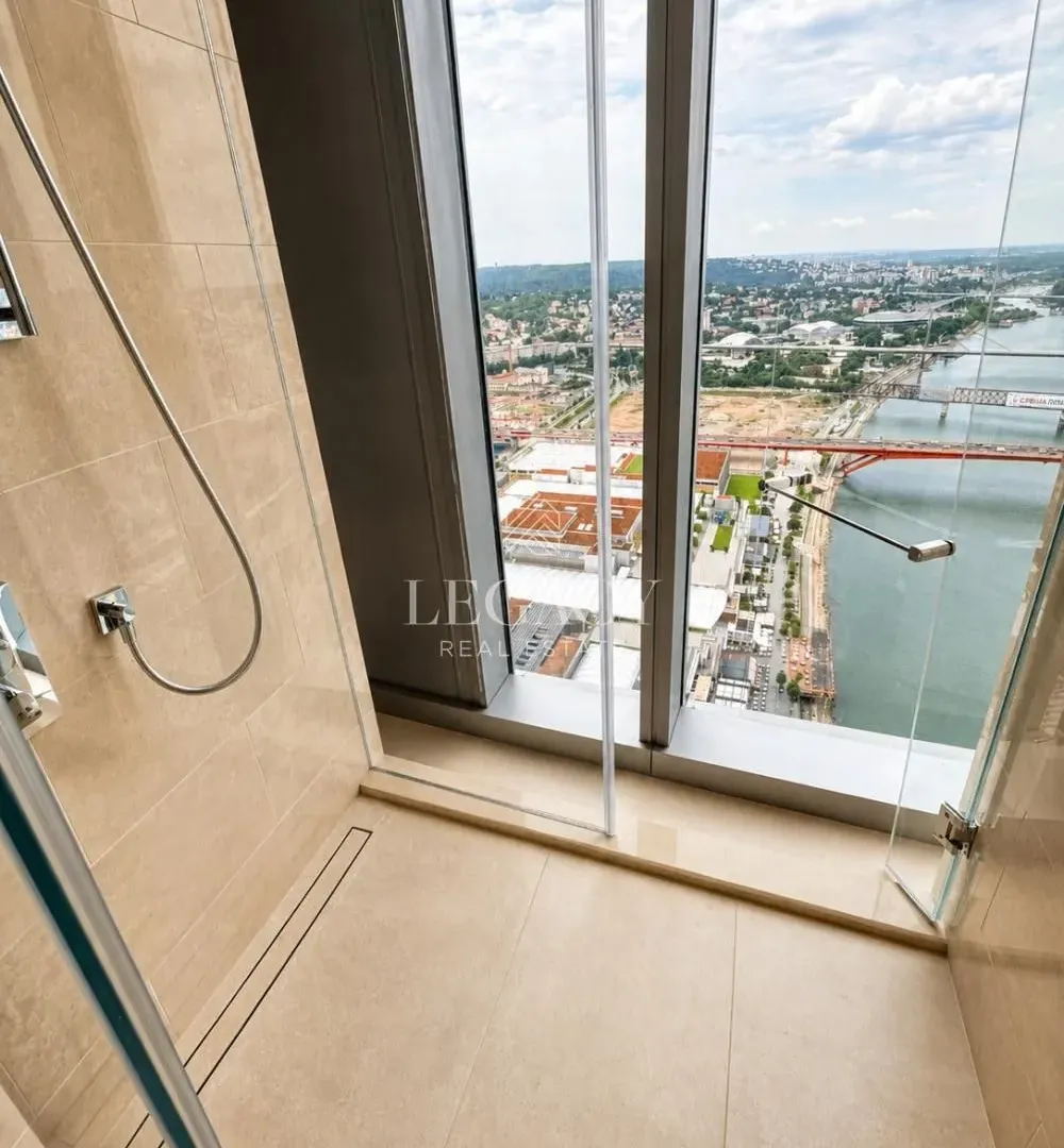 Rent, four bedroom apartment, 162m², Savski Venac, Beograd