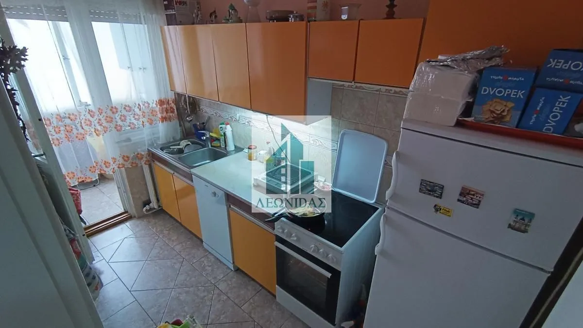 Prodaja, trosoban stan, 75m², Medijana, Niš