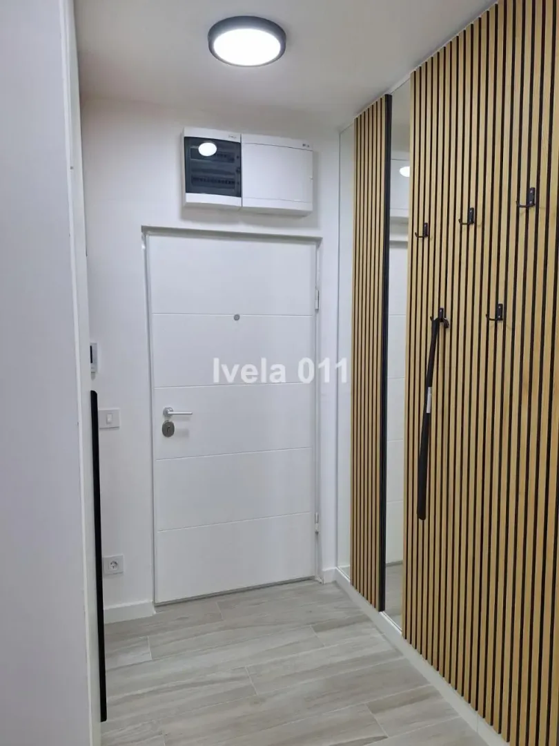Prodaja, dvosoban stan, 52m², Zeleno Brdo, Zvezdara Sve Podlokacije