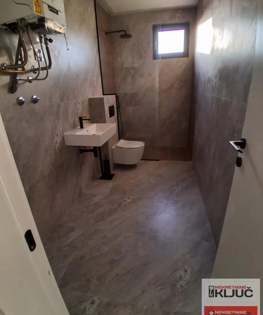 Prodaja, dvosoban stan, 49m², Telep, Novi Sad Sve Podlokacije