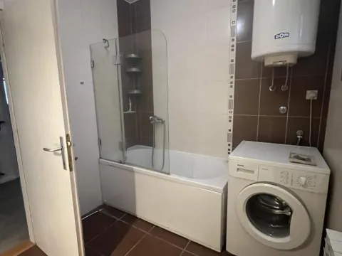 Rent, three bedroom apartment, 73m², Kanarevo Brdo, Beograd - image 11