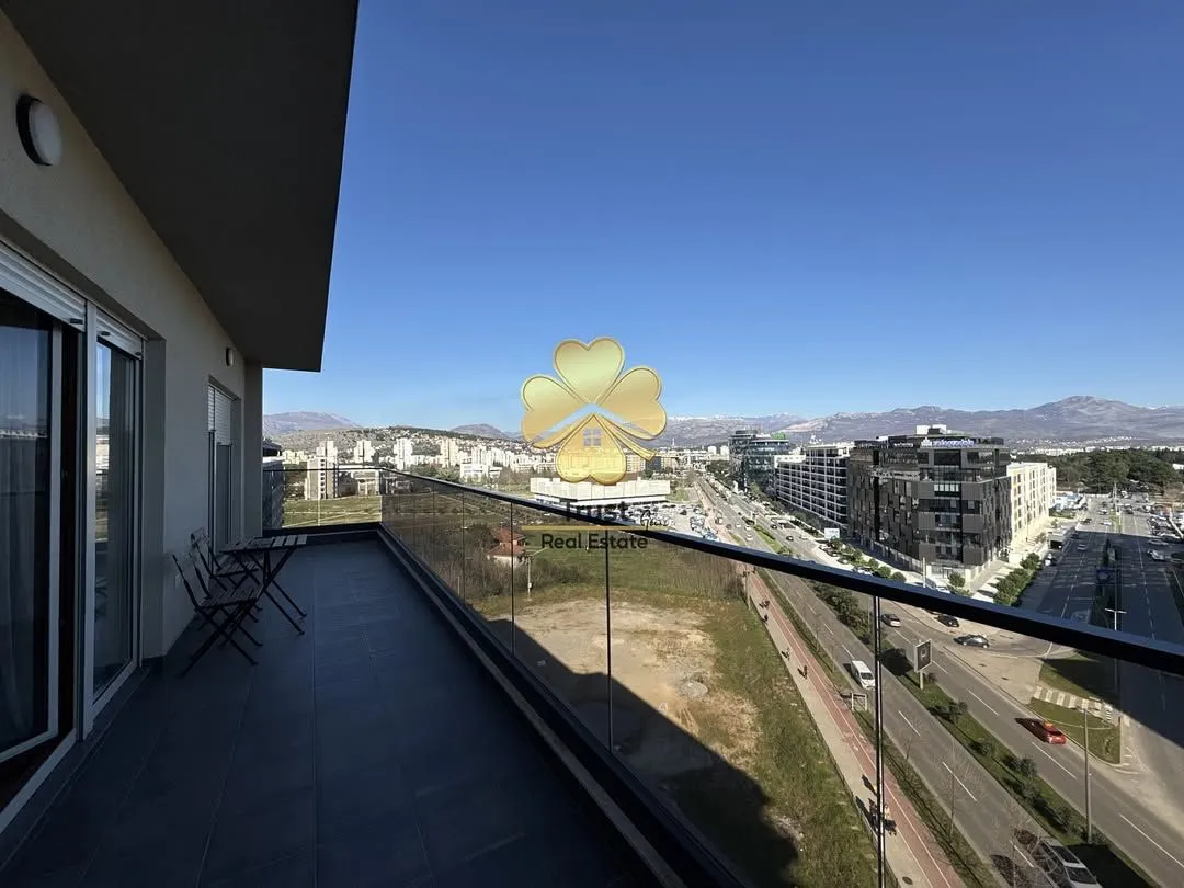 Rent, four bedroom apartment, 130m², Master Kvart, Podgorica