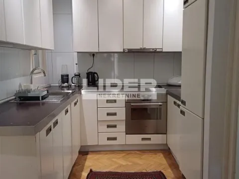 Rent, four bedroom apartment, 100m², Stari Grad, Beograd - image 4