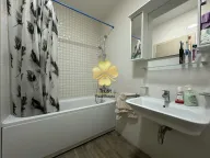 Izdavanje, dvosoban stan, 71m², City Kvart, Podgorica - image 9