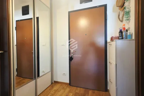 Prodaja, jednosoban stan, 51m², City Kvart, Podgorica - image 12