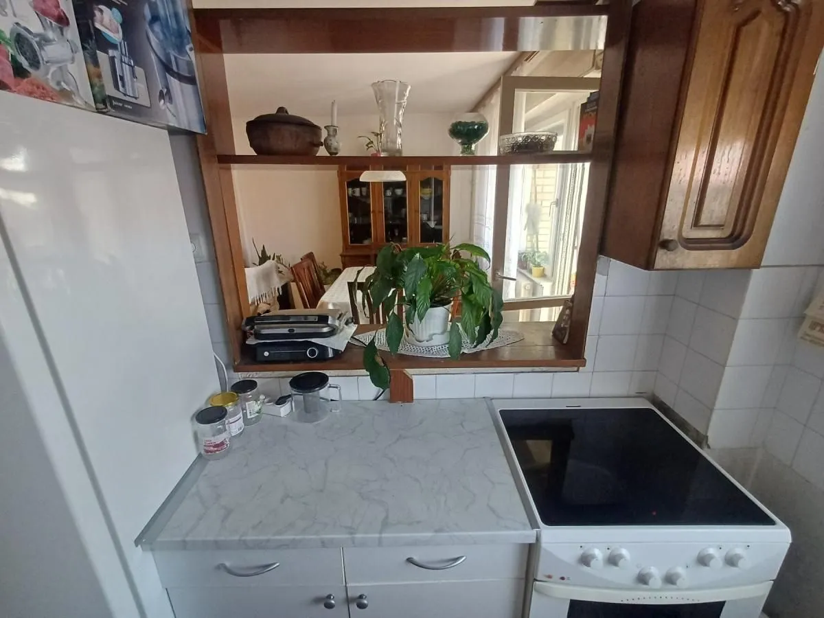 Prodaja, trosoban stan, 65m², Sajmište, Novi Sad
