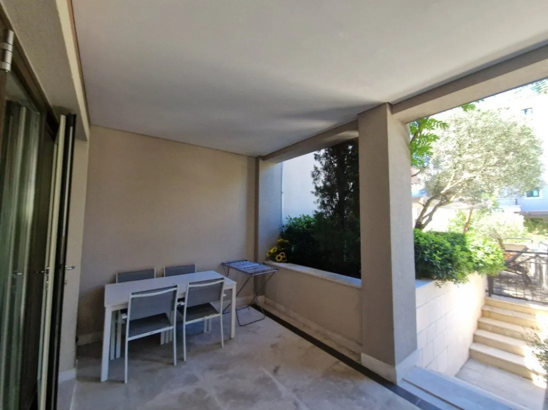 Prodaja, dvosoban stan, 115m², Porto Montenegro, Tivat