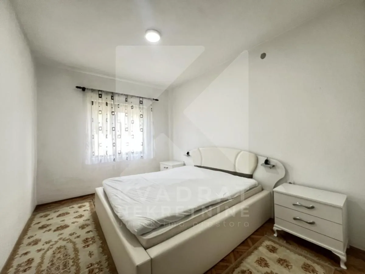 Rent, two bedroom apartment, 80m², Zlatica, Podgorica