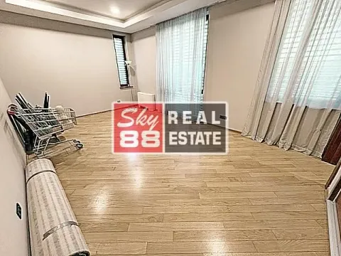 Rent, apartment, 330m², Savski Venac, Beograd - image 14