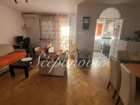 Izdavanje, trosoban stan, 72m², Podbara, Novi Sad Sve Podlokacije - image 4