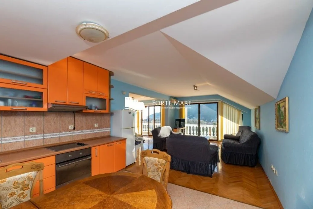 Prodaja, kuća, 415m², Herceg Novi, Crna Gora