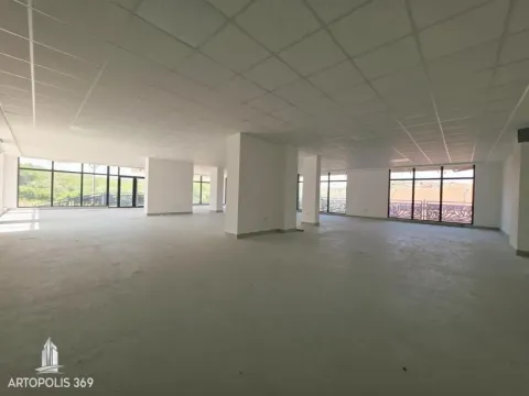 Rent, office space, 240m², Leštane, Grocka - image 10