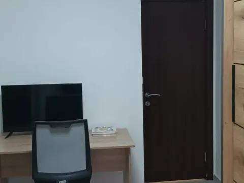 Prodaja, dvosoban stan, 75m², Momišići, Podgorica - image 10