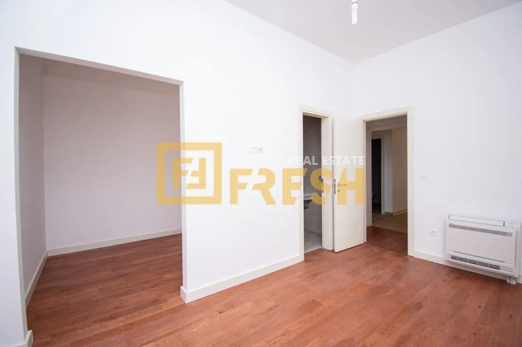 Sale, three bedroom apartment, 132m², Gornja Gorica, Podgorica