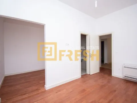 Prodaja, trosoban stan, 132m², Gornja Gorica, Podgorica - image 9