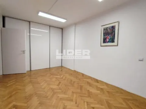 Rent, office space, 53m², Kalenić Pijaca, Vračar Sve Podlokacije - image 9