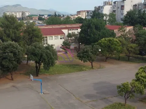 Rent, one bedroom apartment, 43m², Zabjelo, Podgorica - image 18